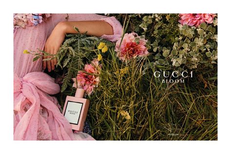 Gucci perfume dakota johnson